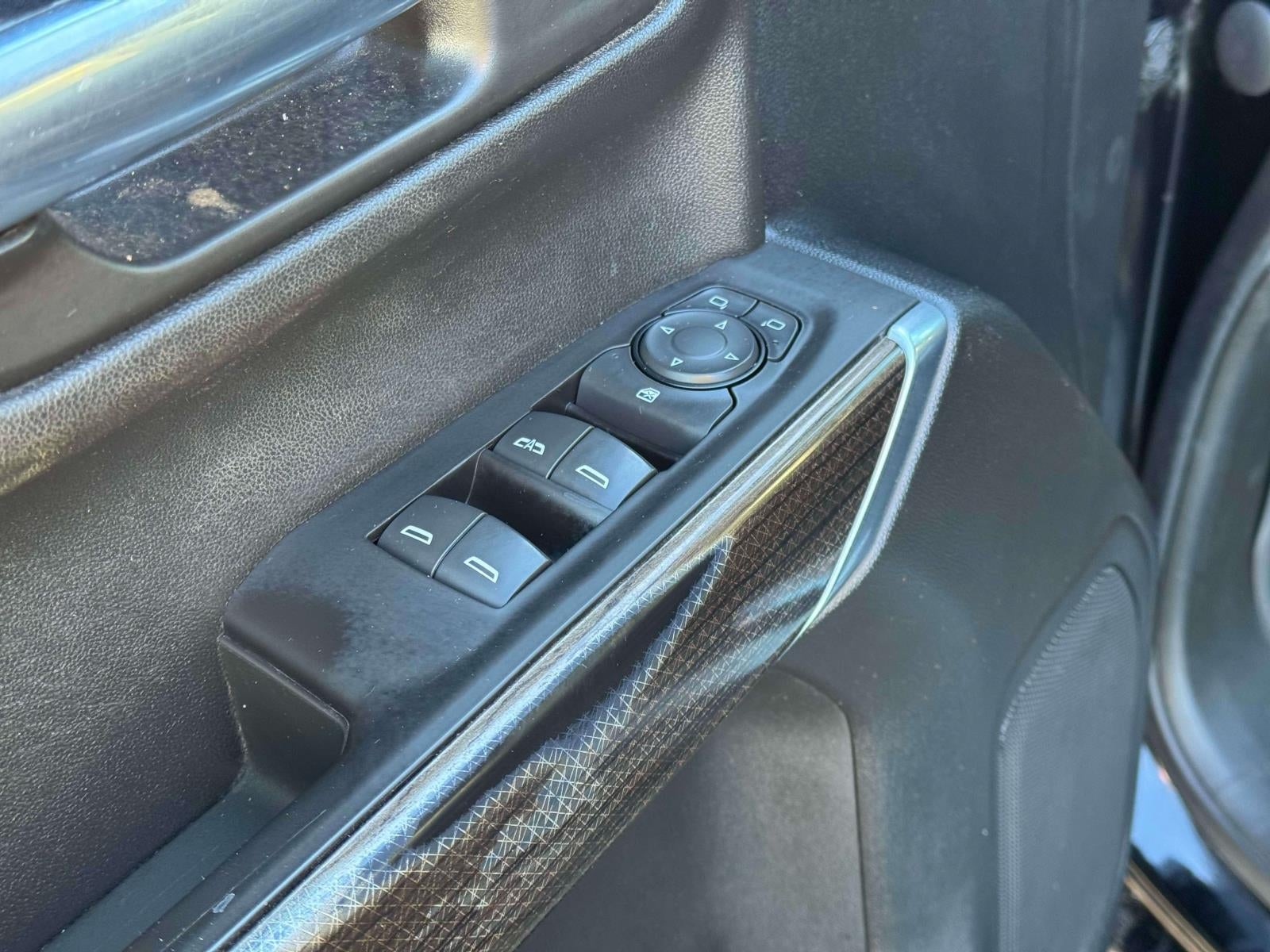 2021 Chevrolet Silverado 1500 4WD Double Cab Standard Bed LT