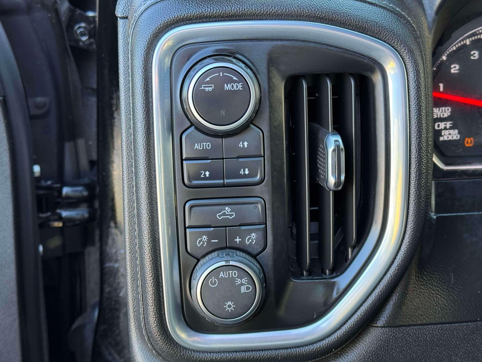 2021 Chevrolet Silverado 1500 4WD Double Cab Standard Bed LT