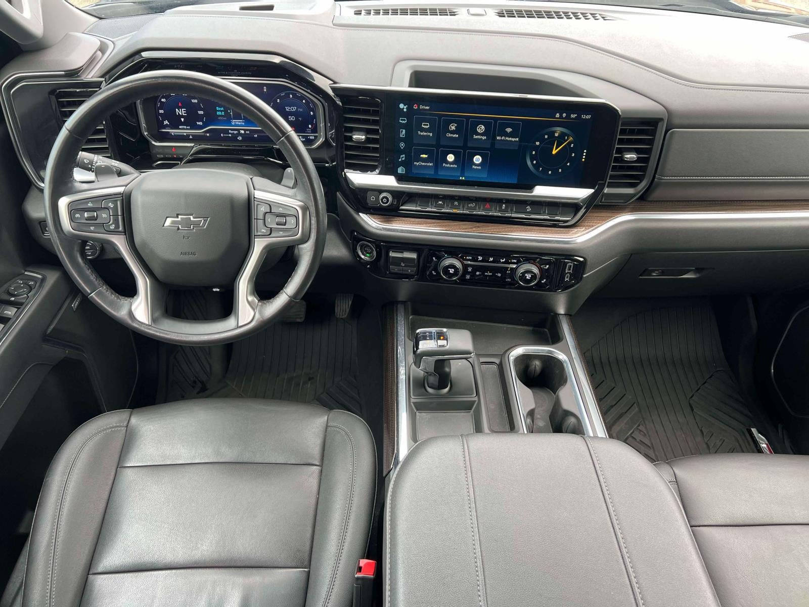 2023 Chevrolet Silverado 1500 4WD Crew Cab Short Bed RST