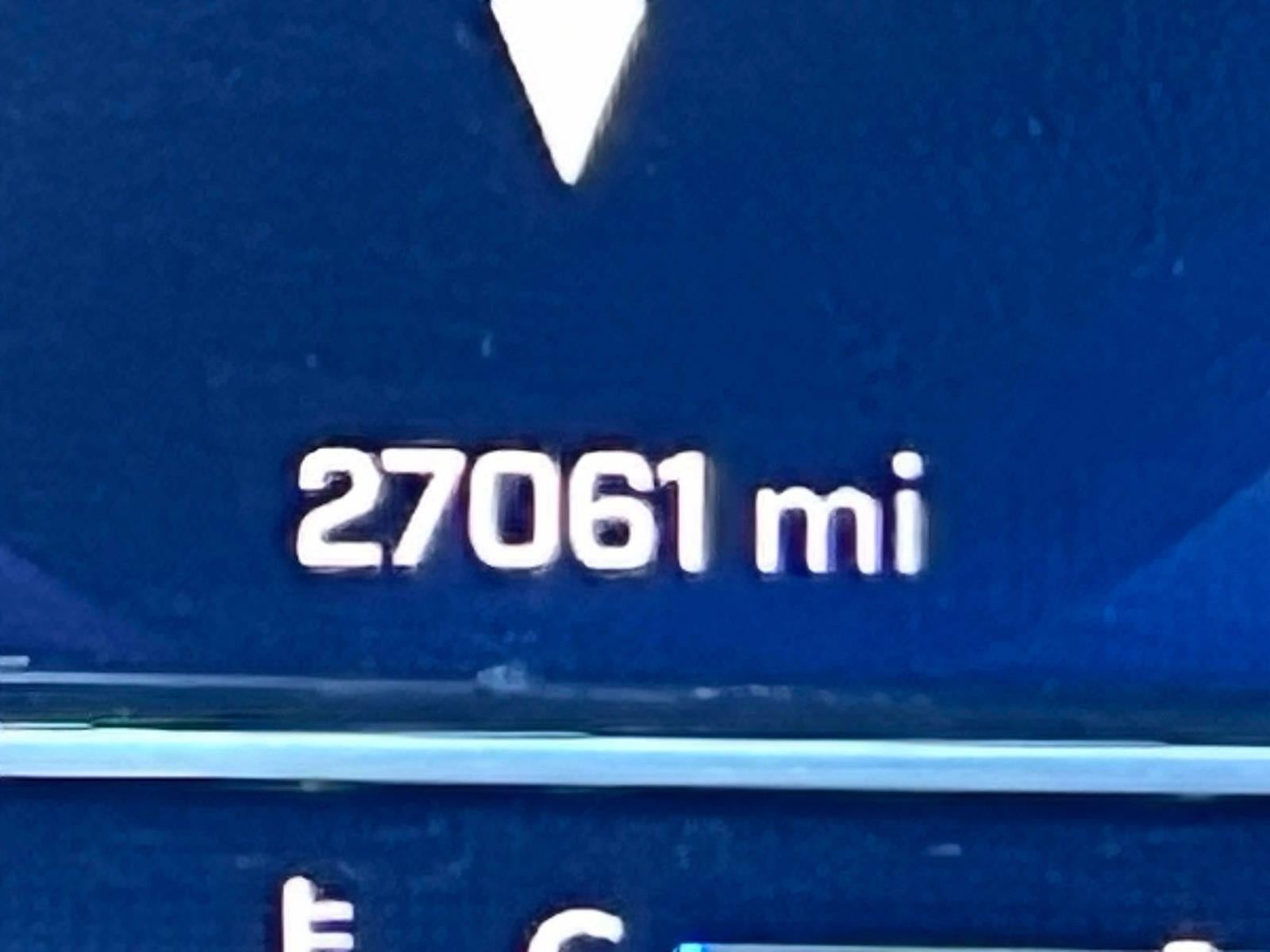 2023 Chevrolet Silverado 1500 4WD Crew Cab Short Bed High Country