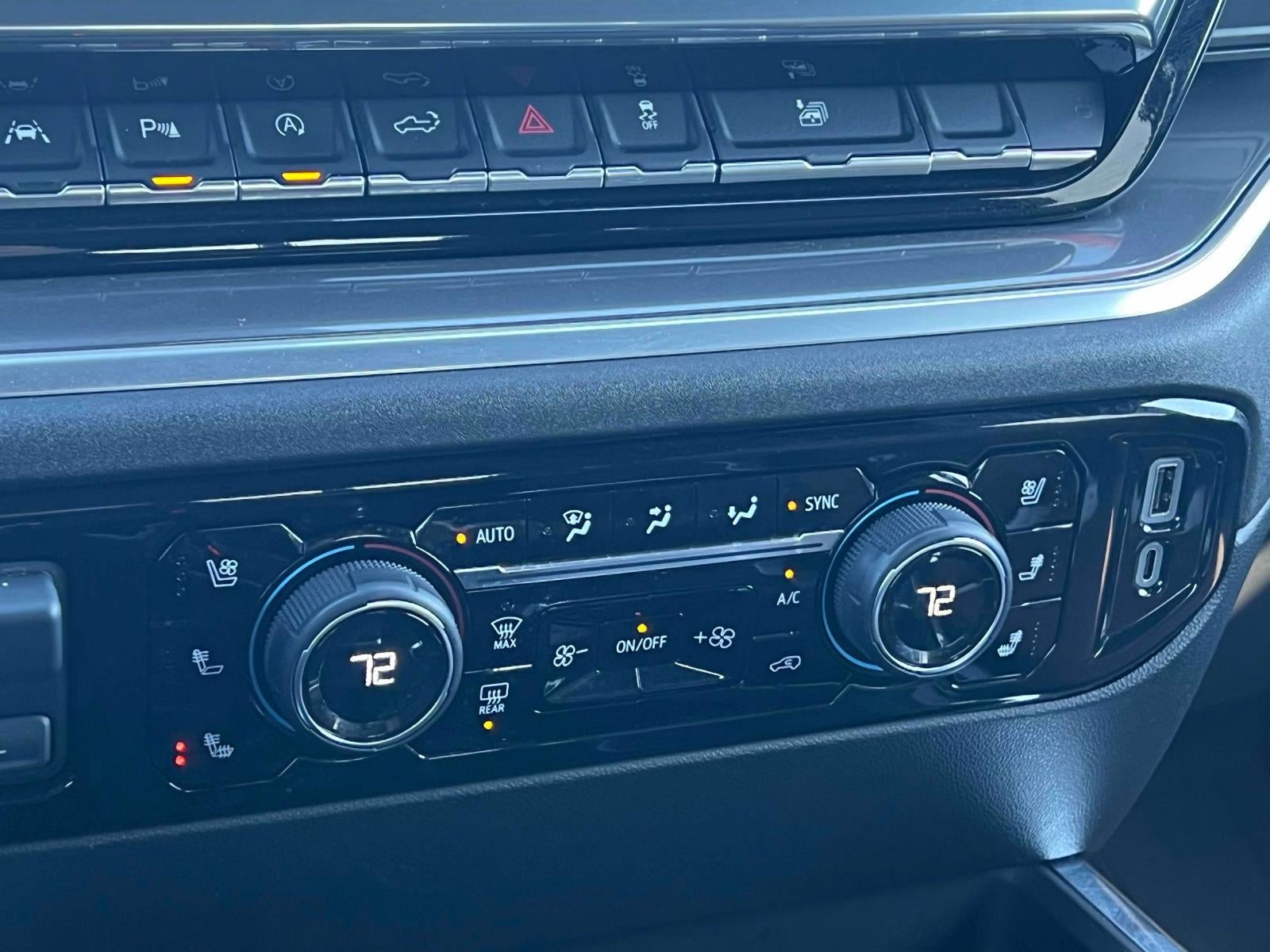 2023 Chevrolet Silverado 1500 4WD Crew Cab Short Bed High Country