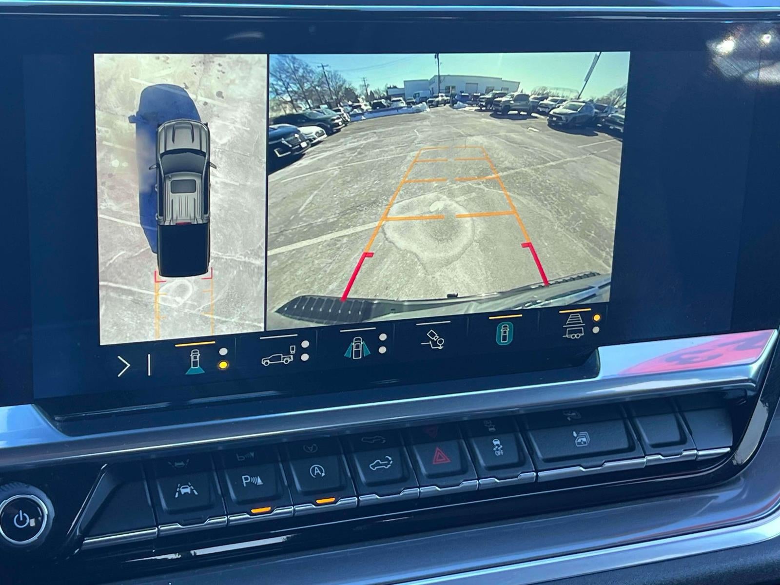 2023 Chevrolet Silverado 1500 4WD Crew Cab Short Bed High Country