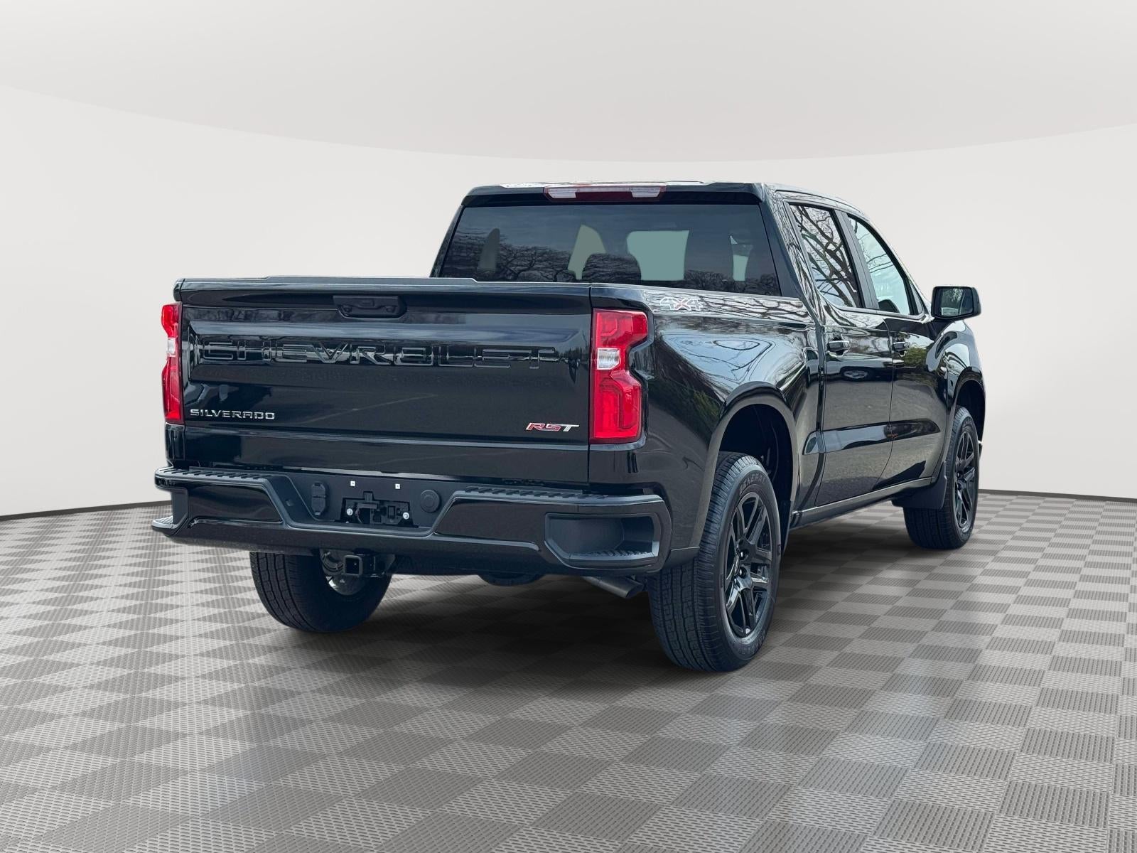 2026 Chevrolet Silverado 1500 4WD Crew Cab Standard Bed RST