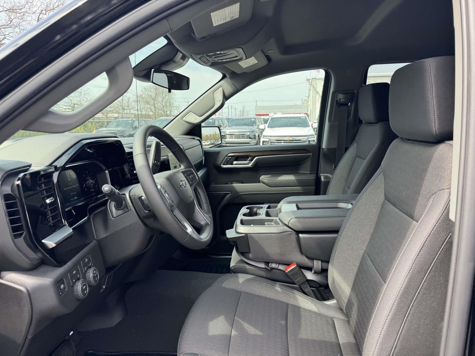 2026 Chevrolet Silverado 1500 4WD Crew Cab Standard Bed RST