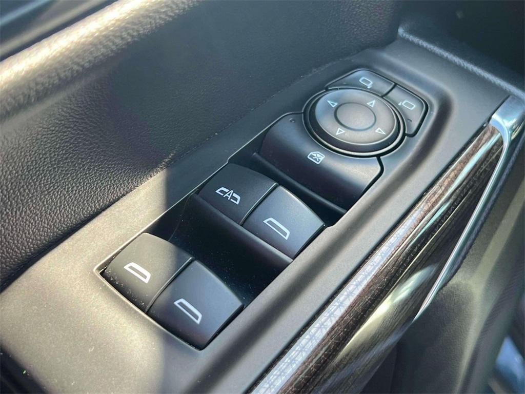 2021 Chevrolet Silverado 1500 4WD Crew Cab Short Bed LT