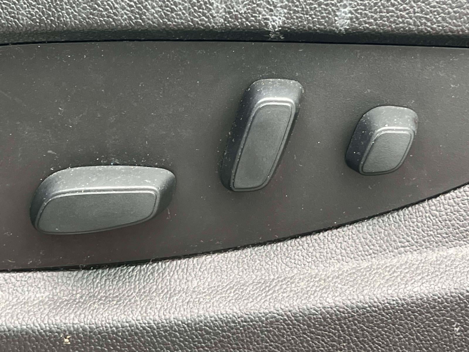 2017 Chevrolet Silverado 1500 2LT