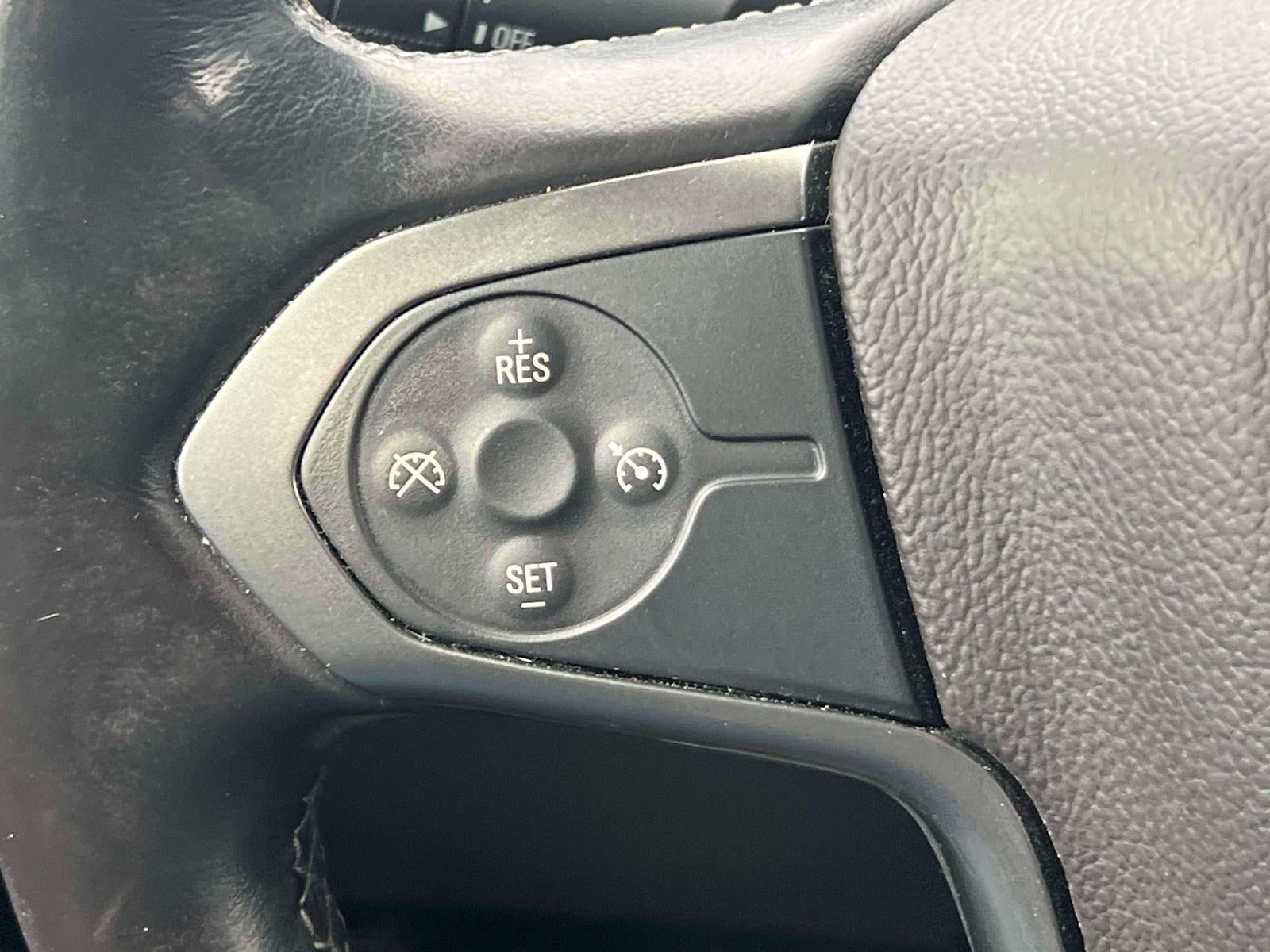 2017 Chevrolet Silverado 1500 2LT