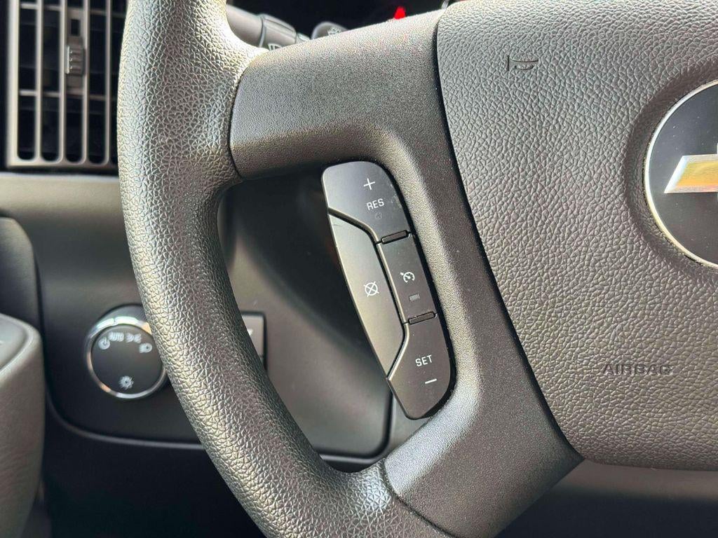 2023 Chevrolet Express Cargo RWD 2500 Regular Wheelbase WT