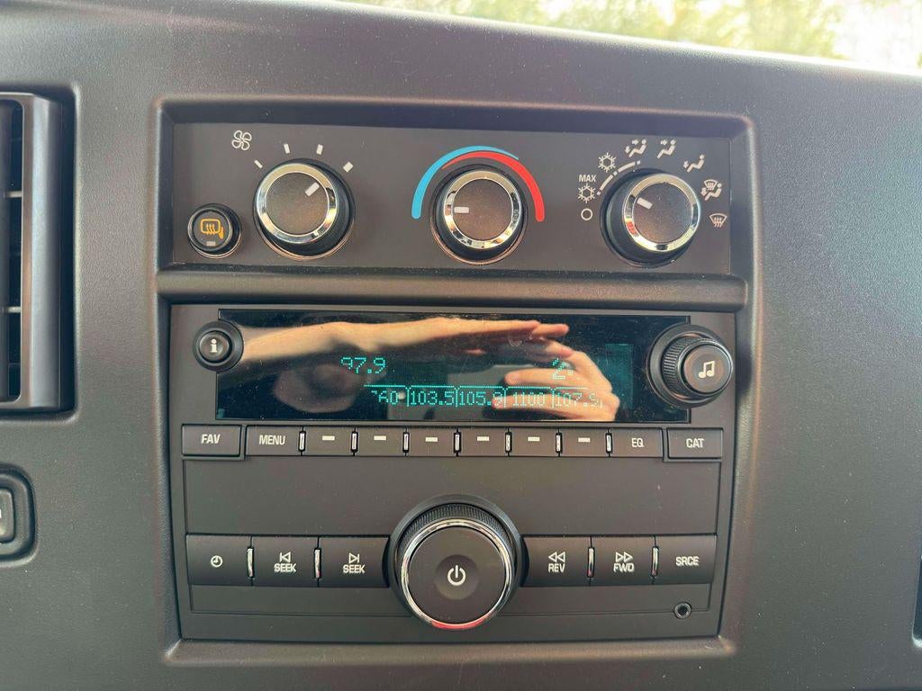 2023 Chevrolet Express Cargo RWD 2500 Regular Wheelbase WT