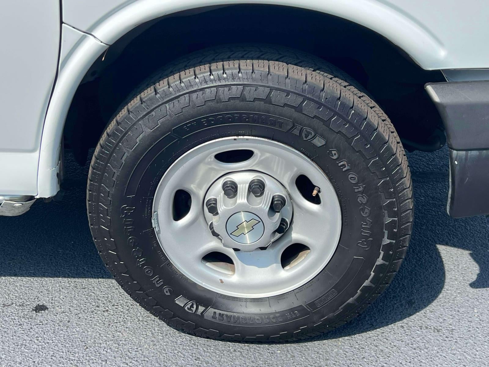 2022 Chevrolet Express Cargo RWD 2500 Regular Wheelbase WT