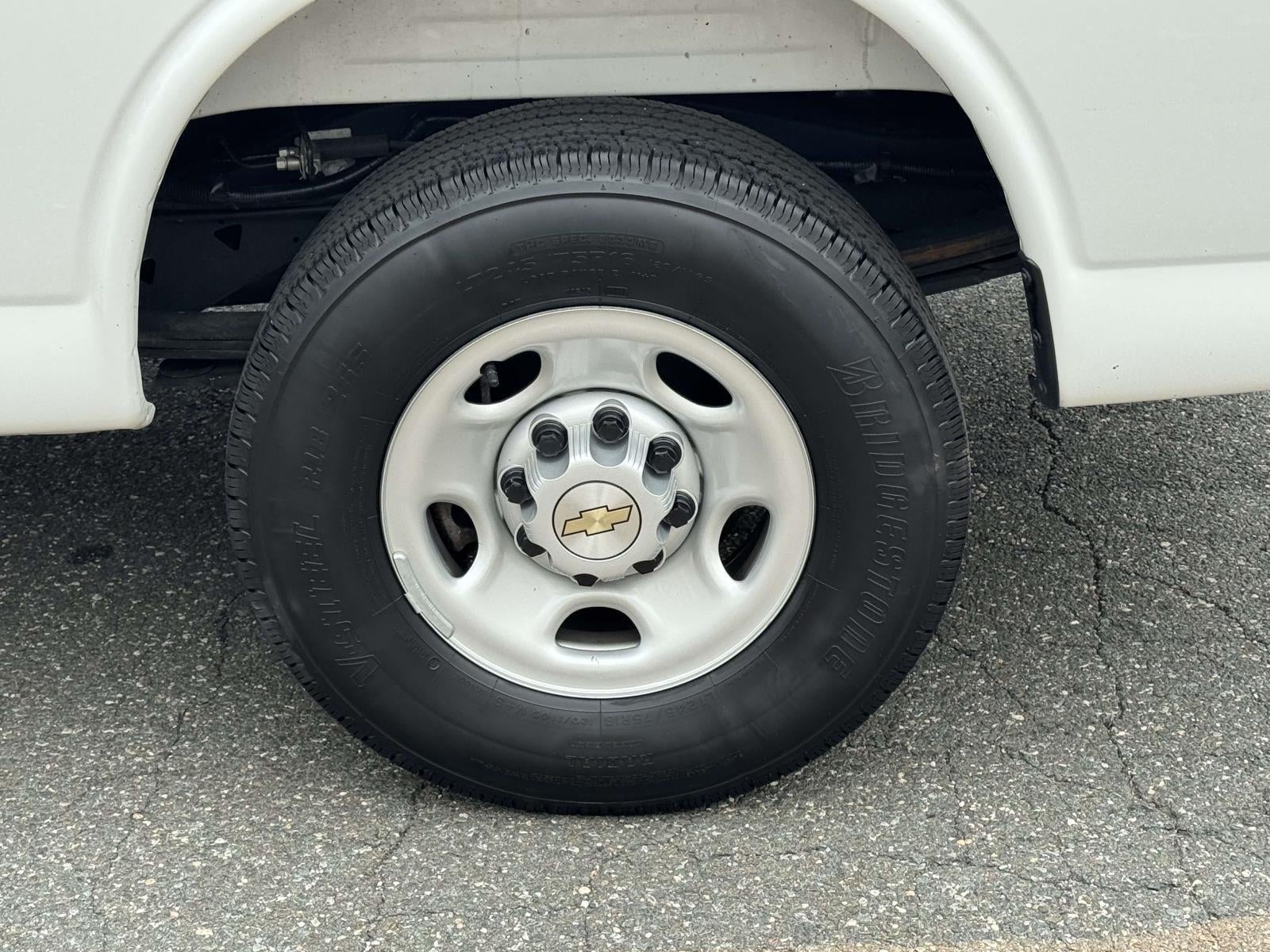 2025 Chevrolet Express Cargo RWD 2500 Extended Wheelbase WT