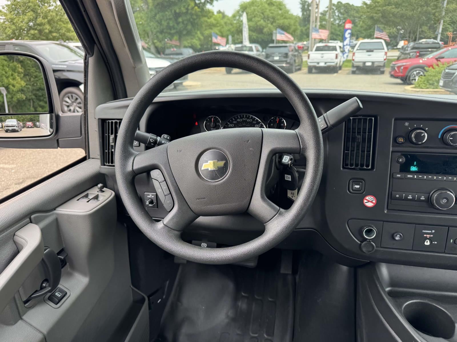 2025 Chevrolet Express Cargo RWD 2500 Extended Wheelbase WT