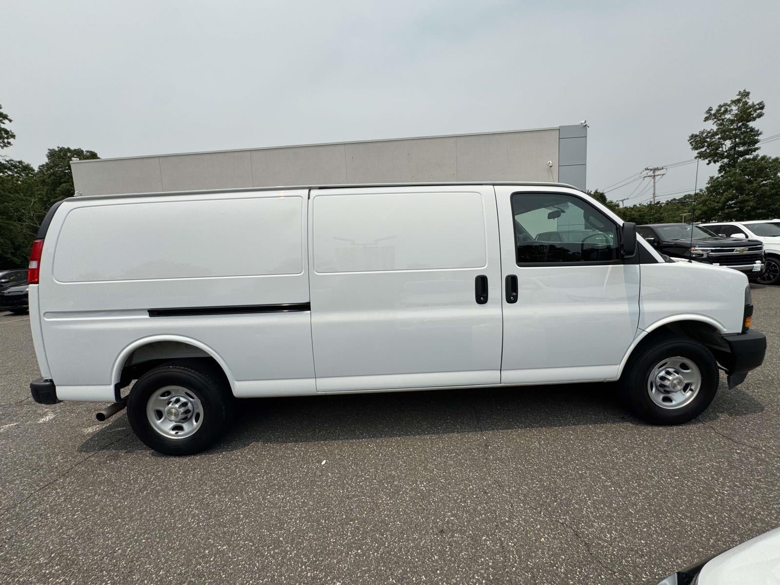 2025 Chevrolet Express Cargo RWD 2500 Extended Wheelbase WT