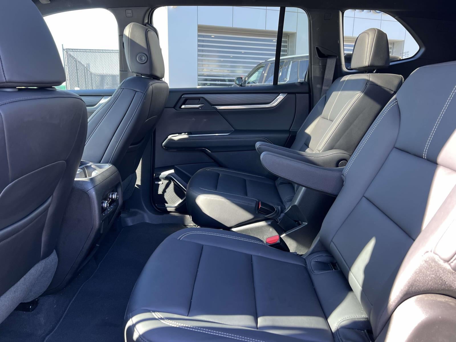 2025 GMC Acadia FWD Elevation