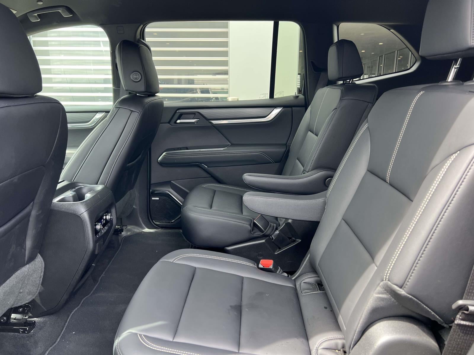 2026 GMC Acadia Elevation AWD