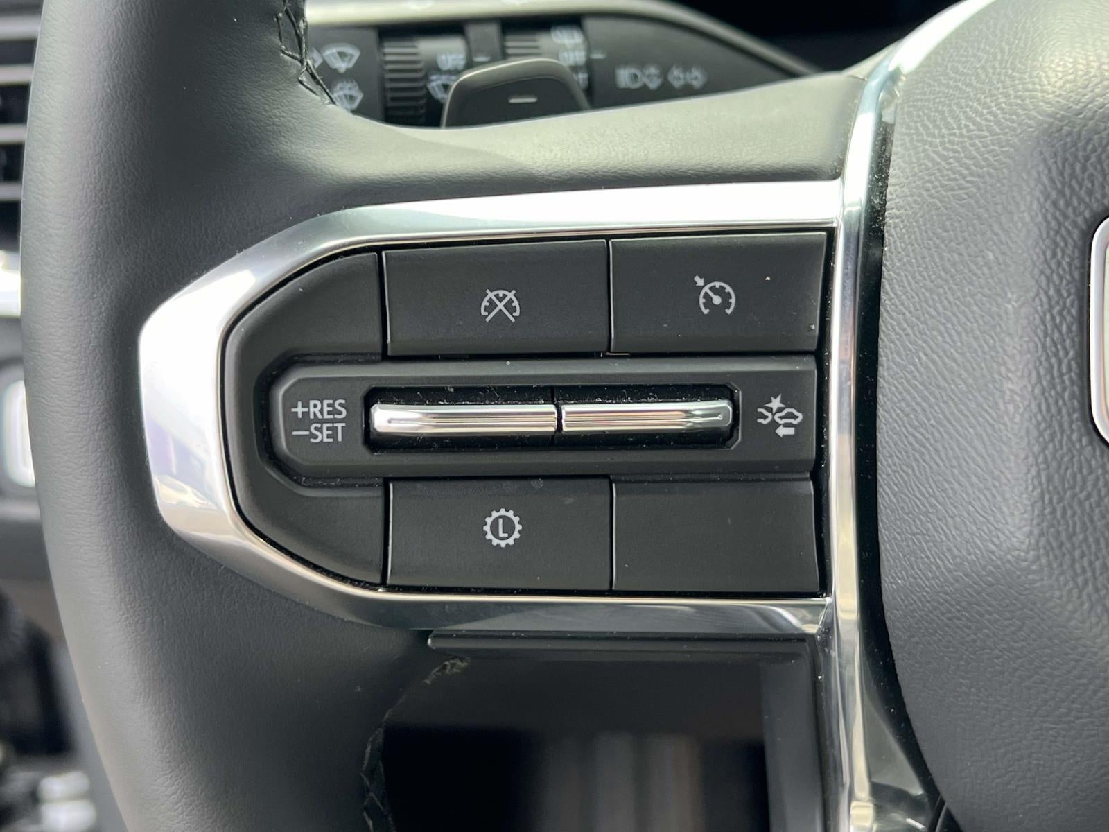 2026 GMC Acadia Elevation AWD