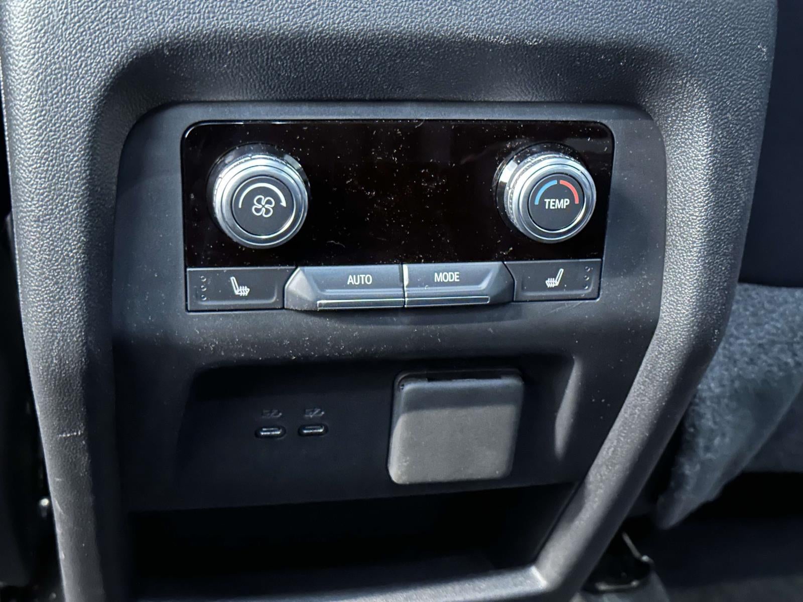 2024 GMC Acadia AWD AT4