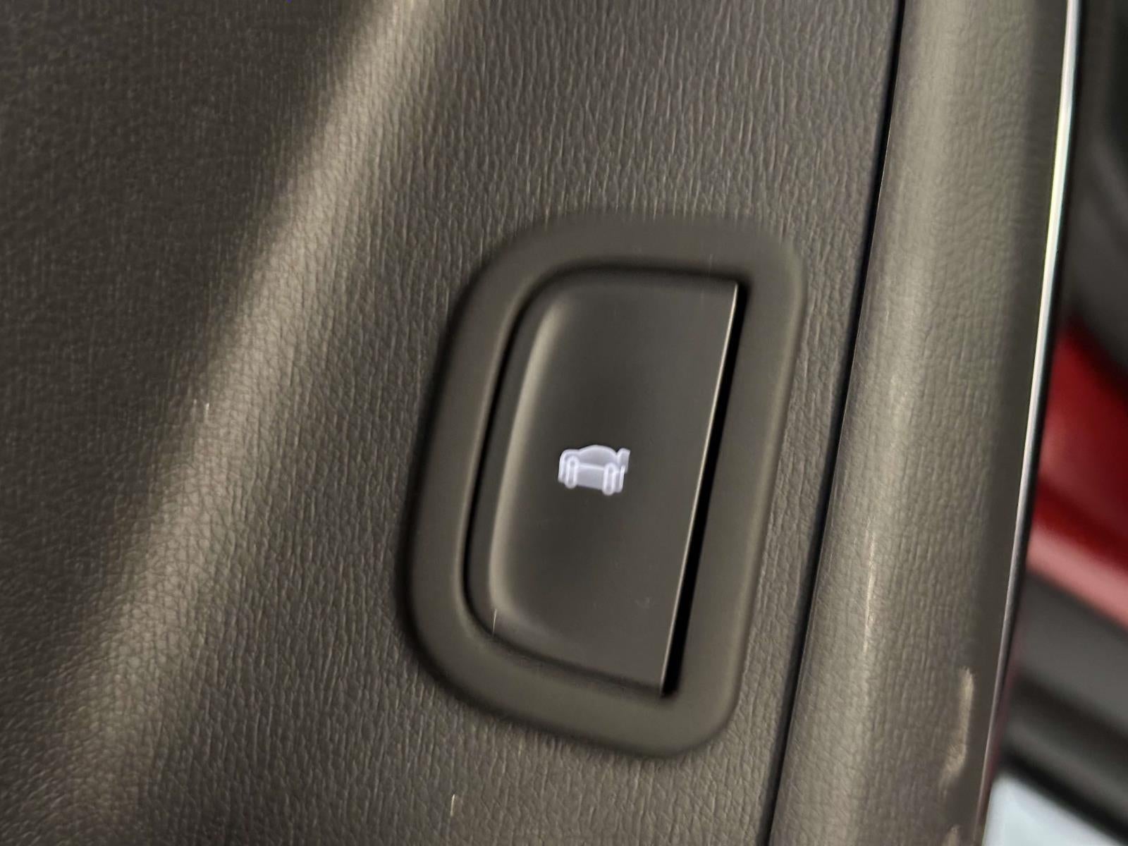 2024 GMC Acadia AWD AT4