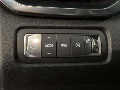 2024 GMC Acadia AWD AT4