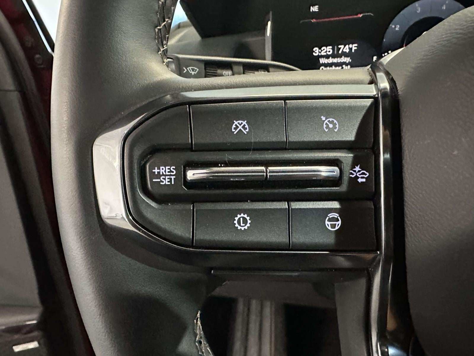 2024 GMC Acadia AWD AT4