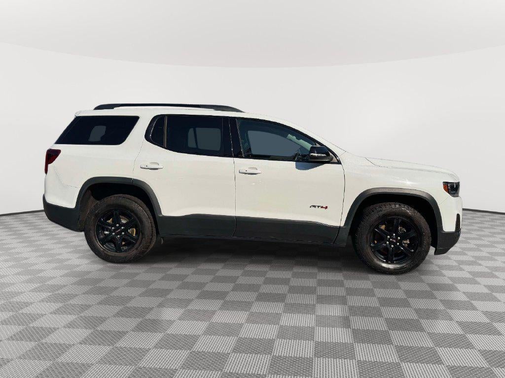 2023 GMC Acadia AWD AT4