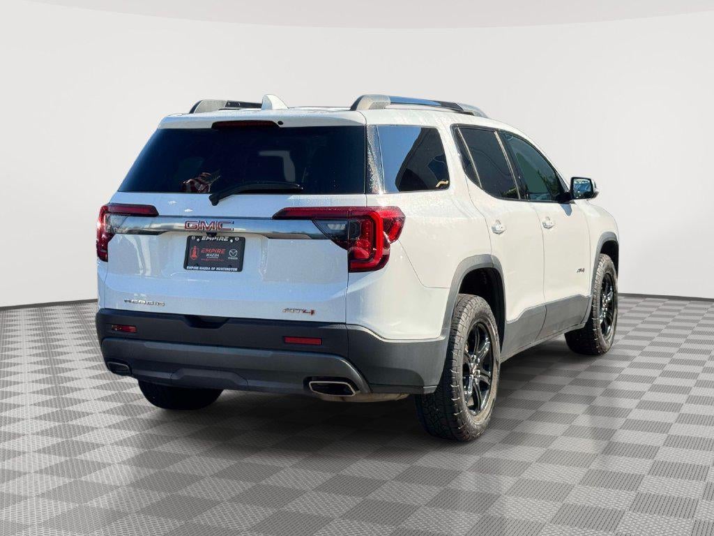 2023 GMC Acadia AWD AT4