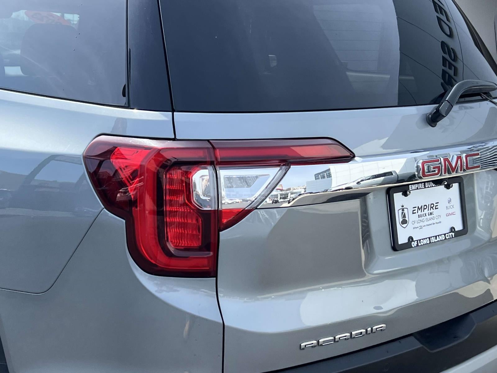 2023 GMC Acadia AWD SLE