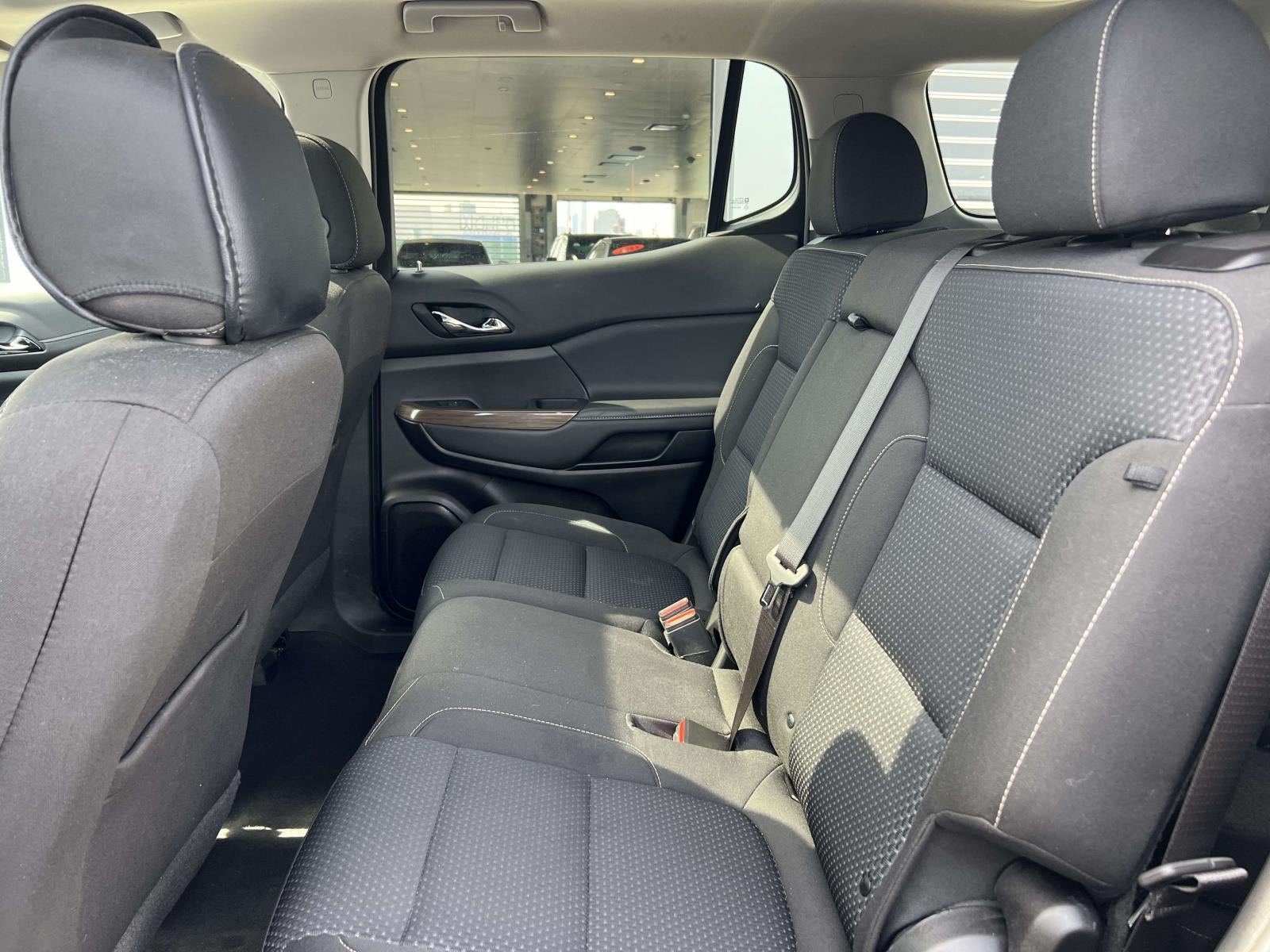 2023 GMC Acadia AWD SLE