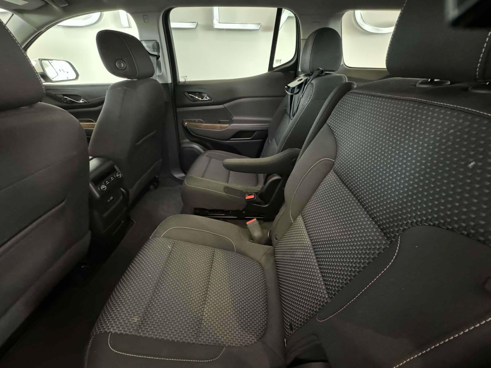 2023 GMC Acadia AWD SLE