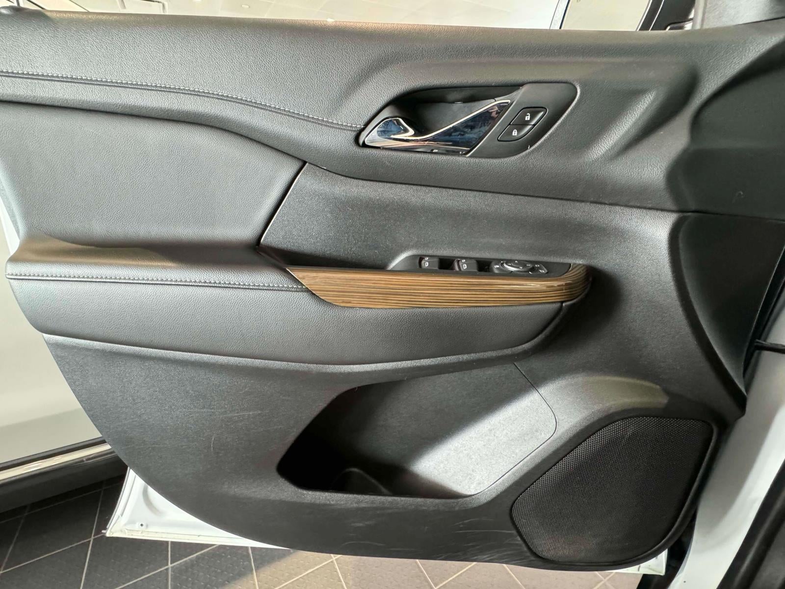 2023 GMC Acadia AWD SLE