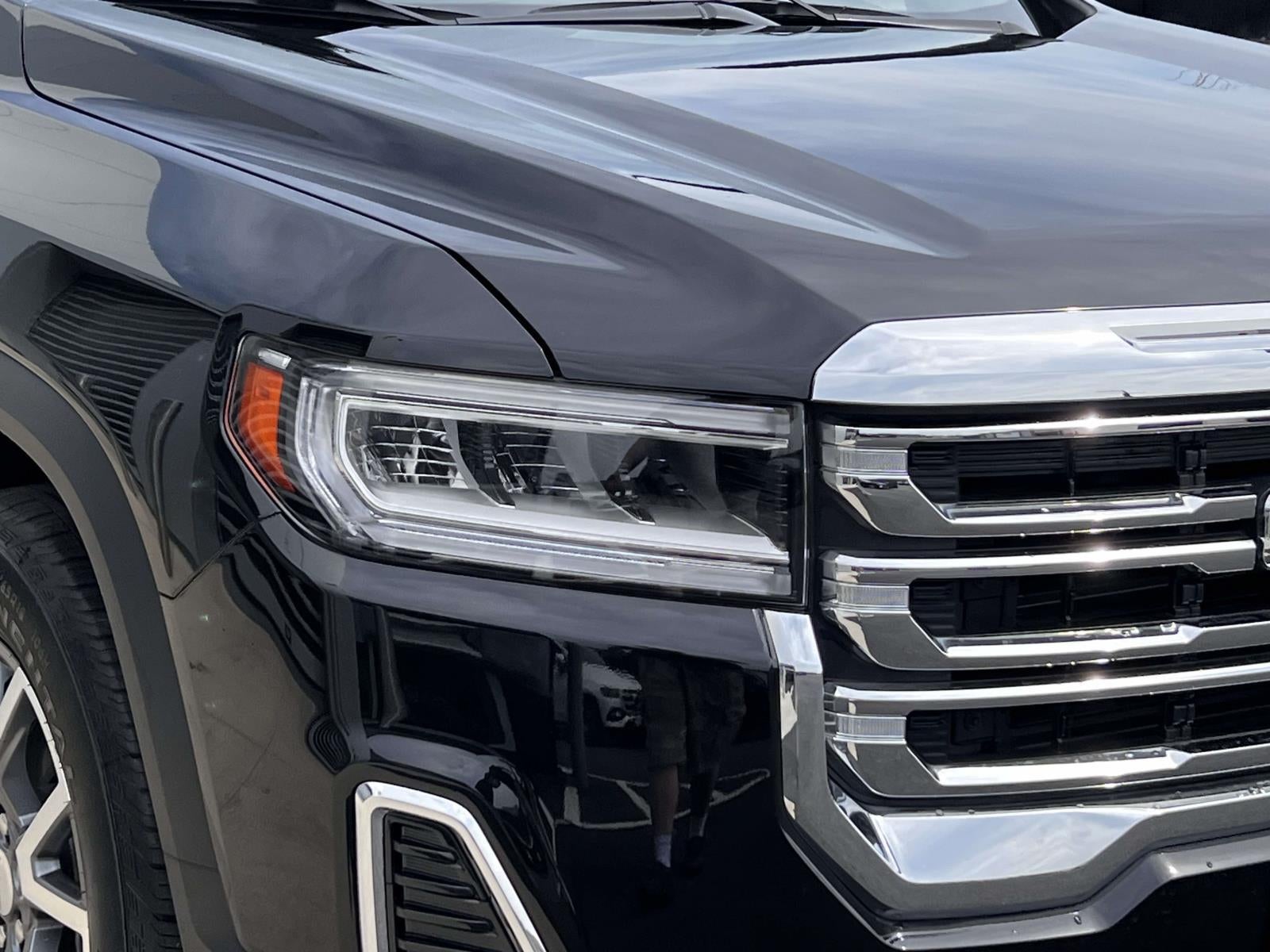 2022 GMC Acadia AWD SLT