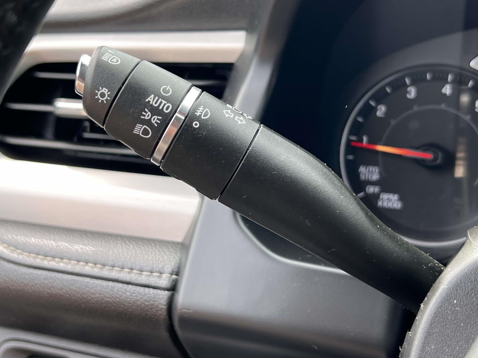 2022 GMC Acadia AWD SLT