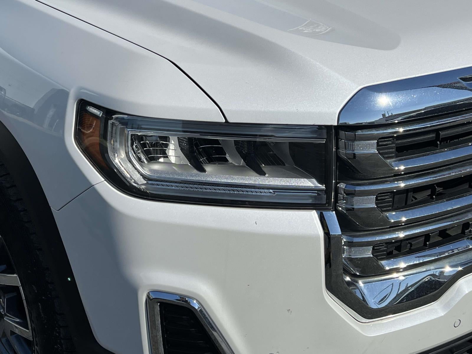 2022 GMC Acadia AWD SLT