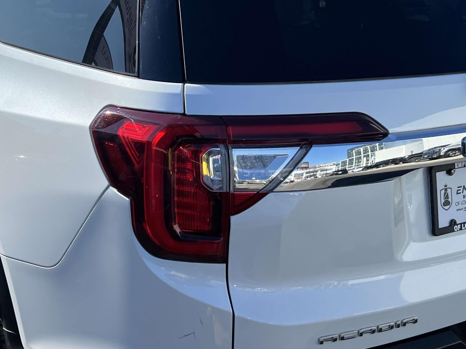 2022 GMC Acadia AWD SLT