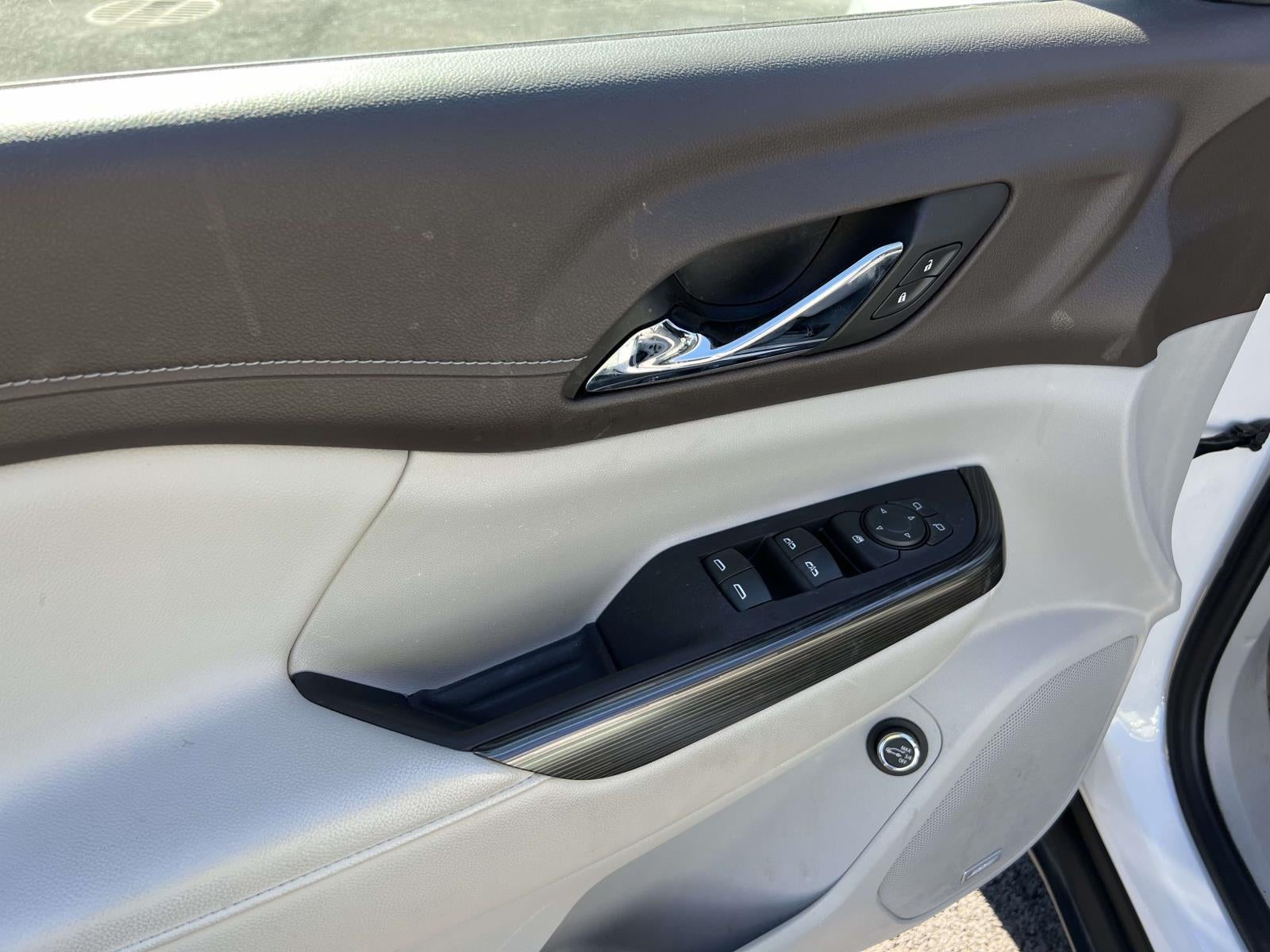 2022 GMC Acadia AWD SLT