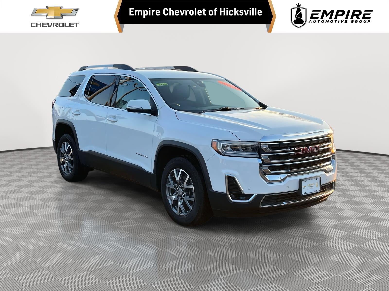 2023 GMC Acadia AWD SLT