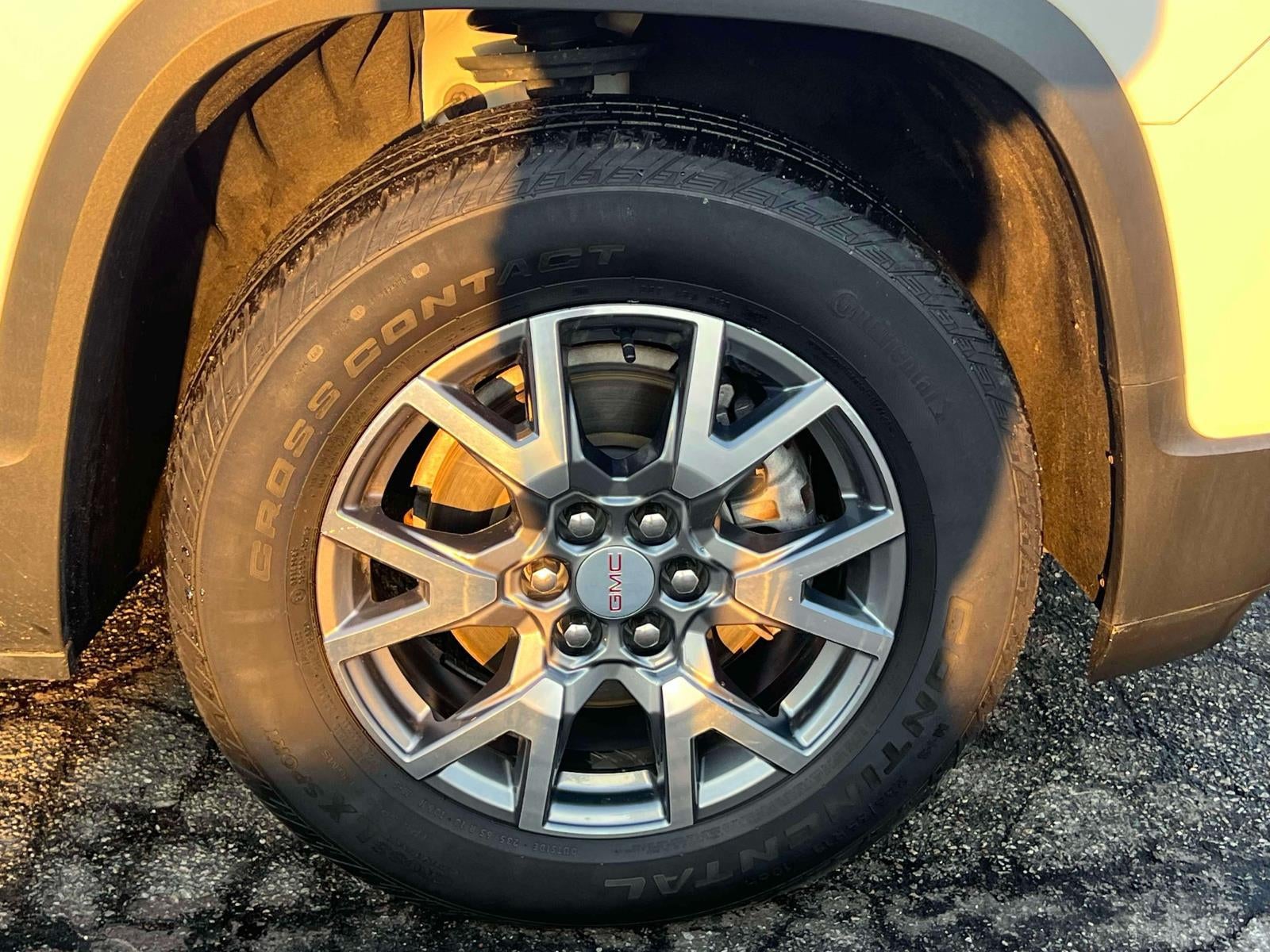 2023 GMC Acadia AWD SLT