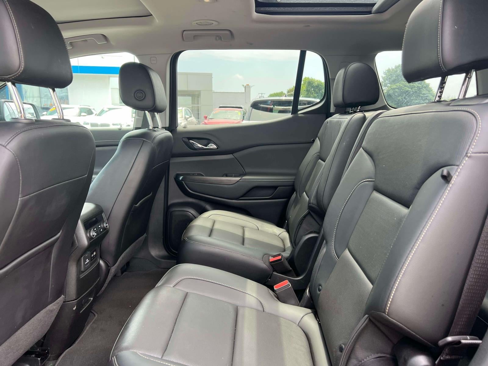 2023 GMC Acadia AWD SLT
