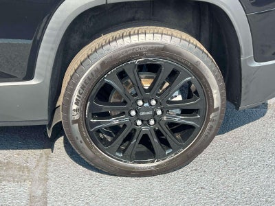 2023 GMC Acadia AWD SLT
