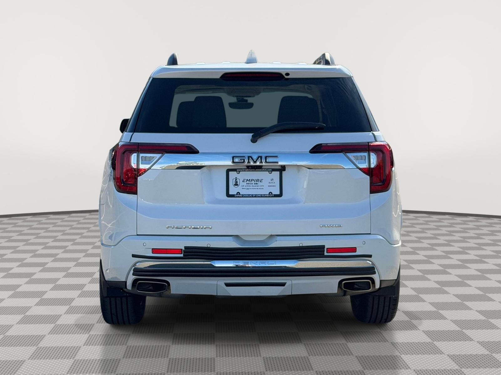 2022 GMC Acadia AWD Denali