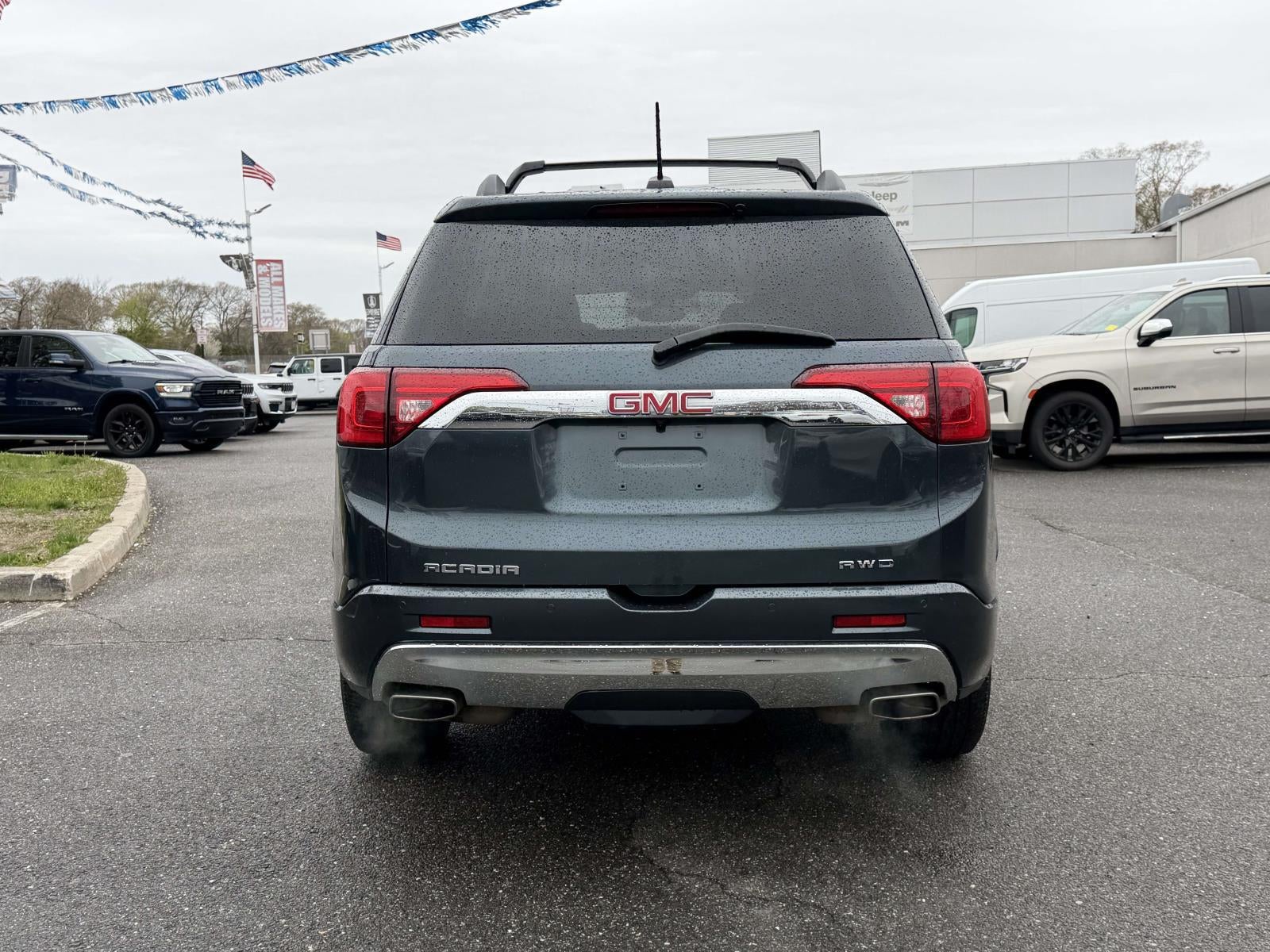 2019 GMC Acadia Denali