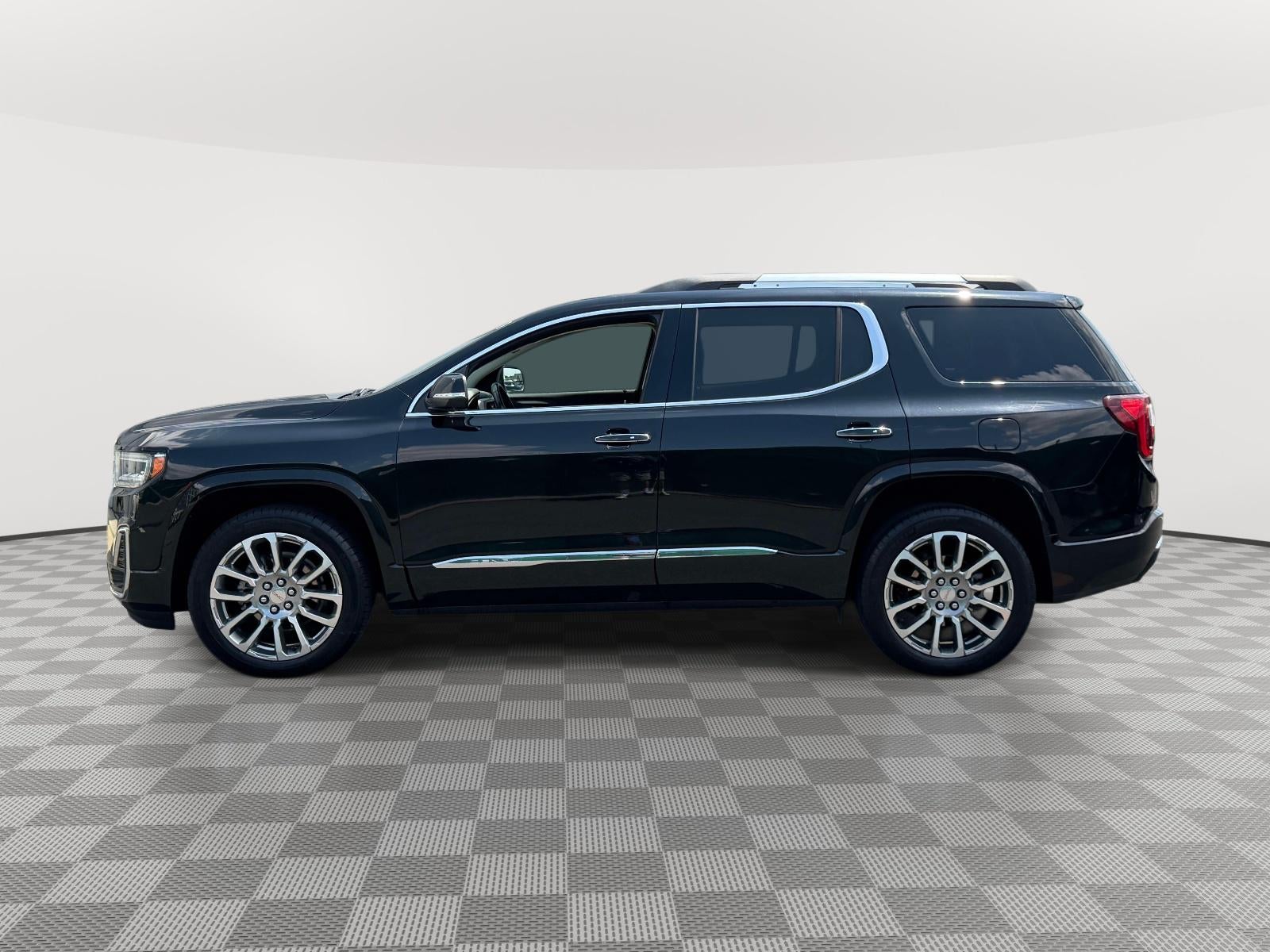 2022 GMC Acadia AWD Denali