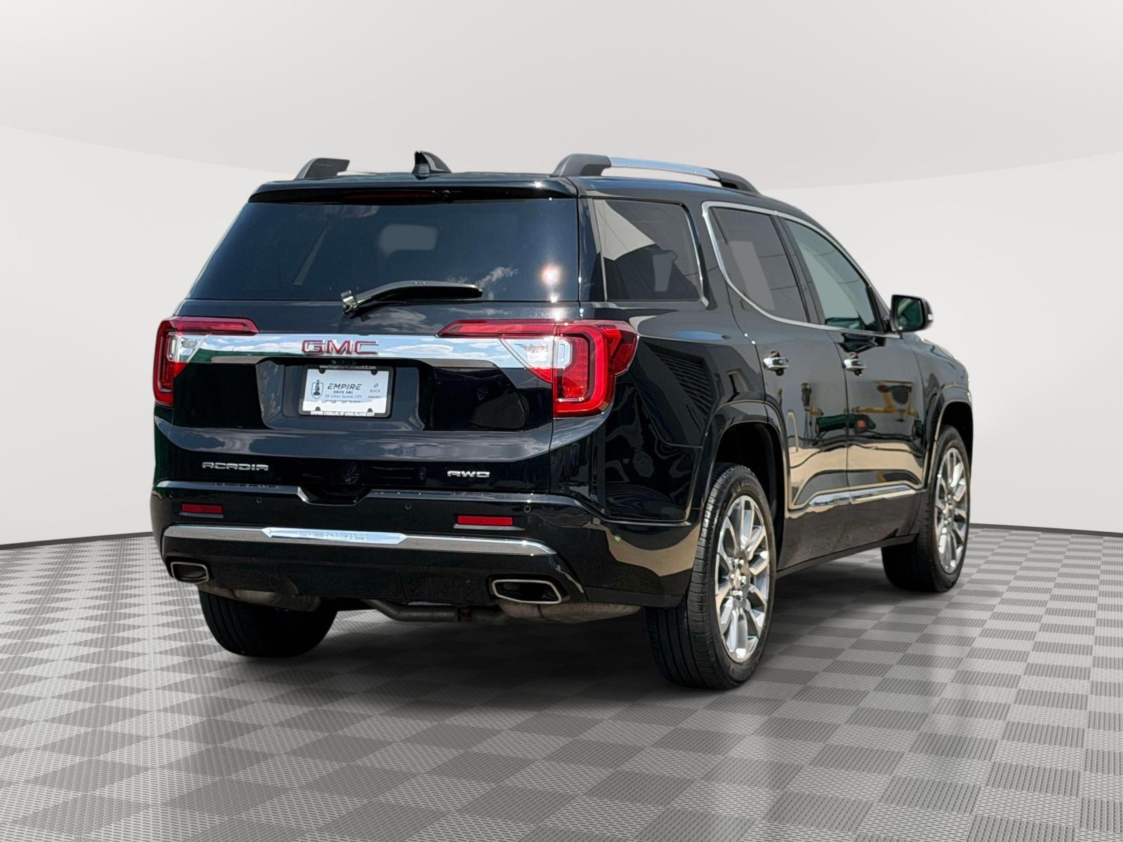 2022 GMC Acadia AWD Denali