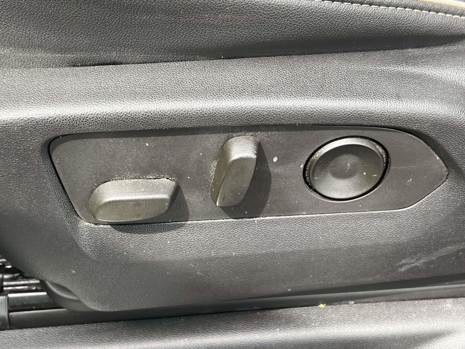 2023 GMC Yukon 4WD SLT