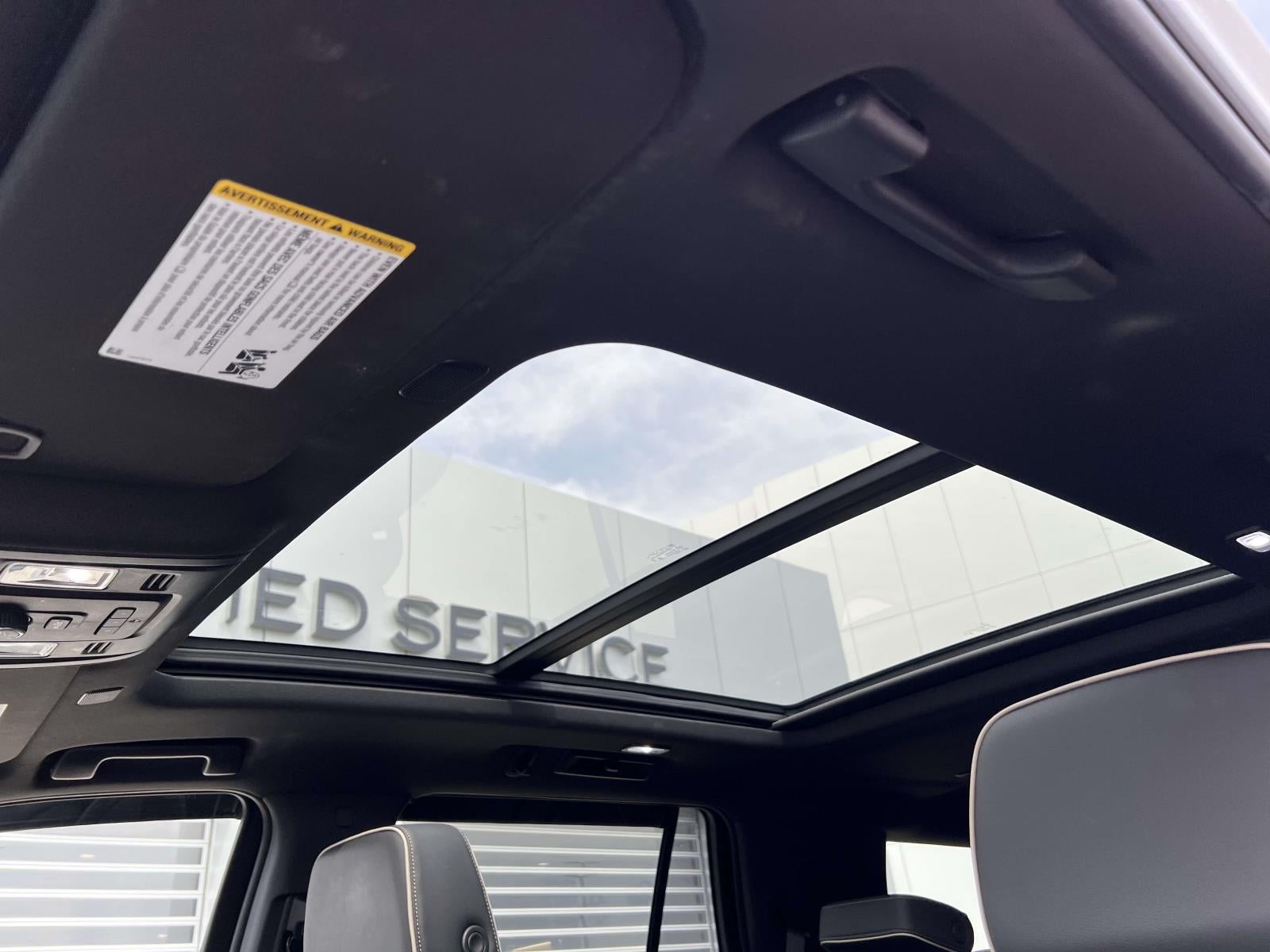 2023 GMC Yukon 4WD SLT