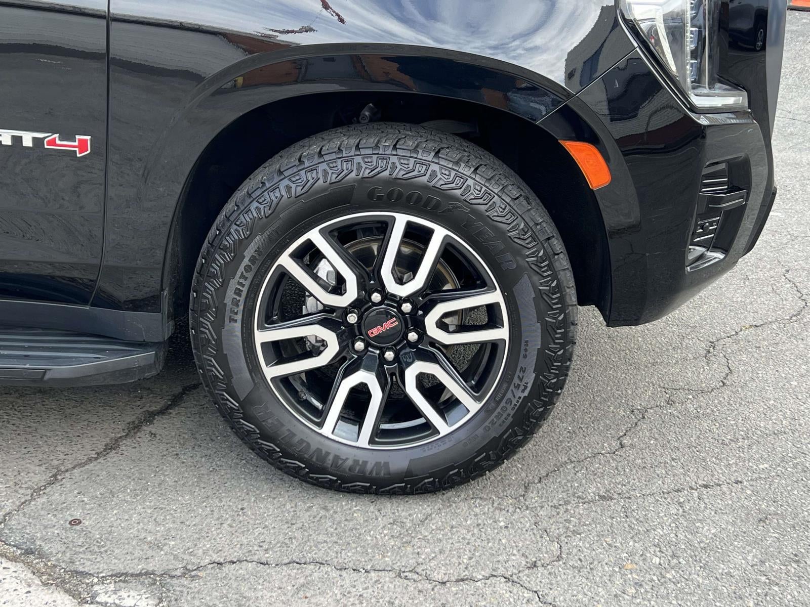 2022 GMC Yukon 4WD AT4