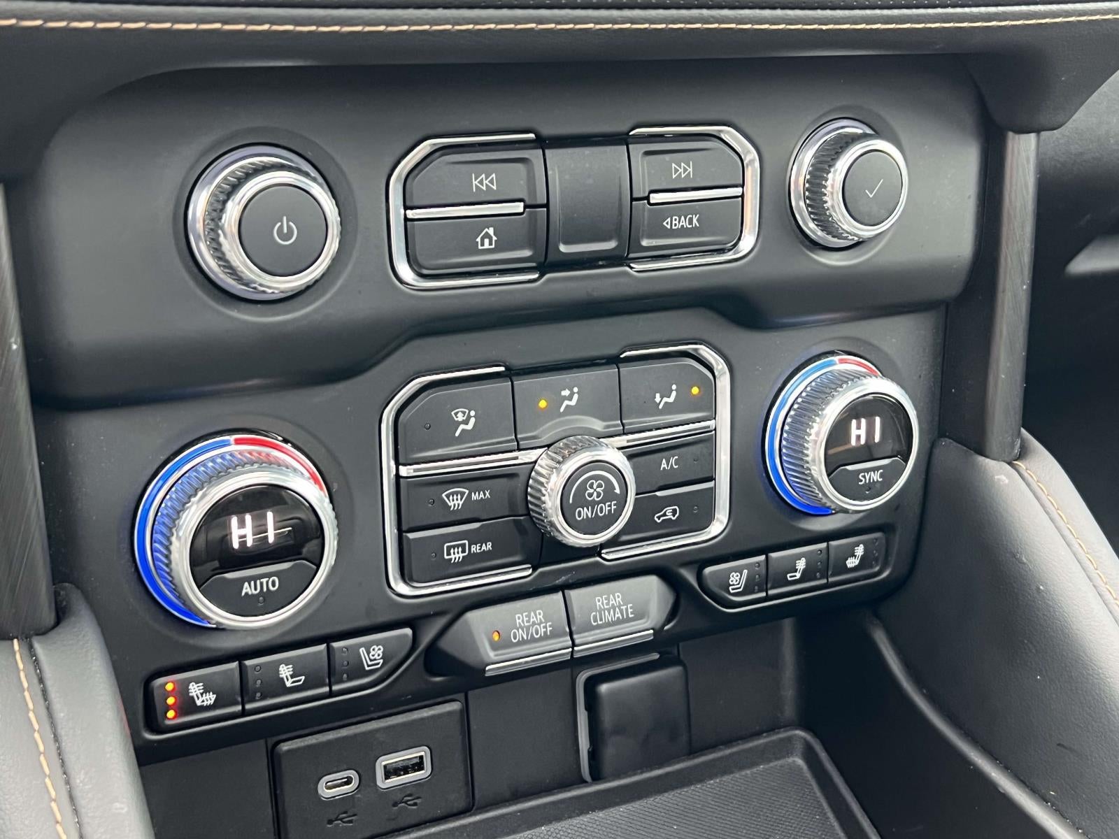 2022 GMC Yukon 4WD AT4