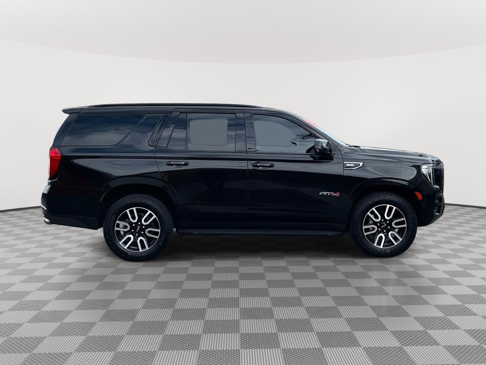 2022 GMC Yukon 4WD AT4