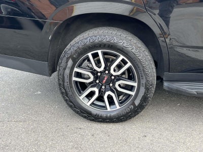 2022 GMC Yukon 4WD AT4