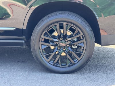 2023 GMC Yukon 4WD Denali